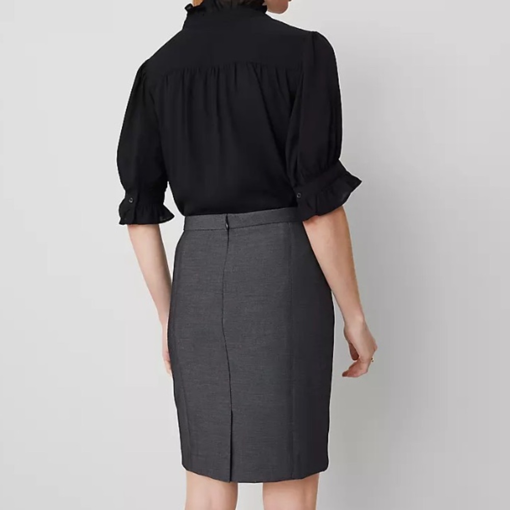 Ann Taylor Charcoal The Pencil Skirt In Bi Stretch - Picture 2 of 6